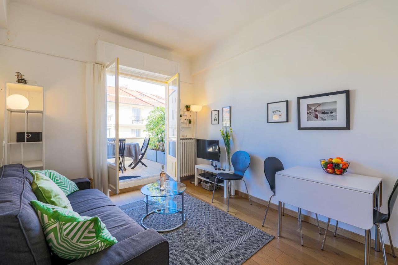 Palais L'Escurial Ap4069 By Riviera Holiday Homes Nice Buitenkant foto